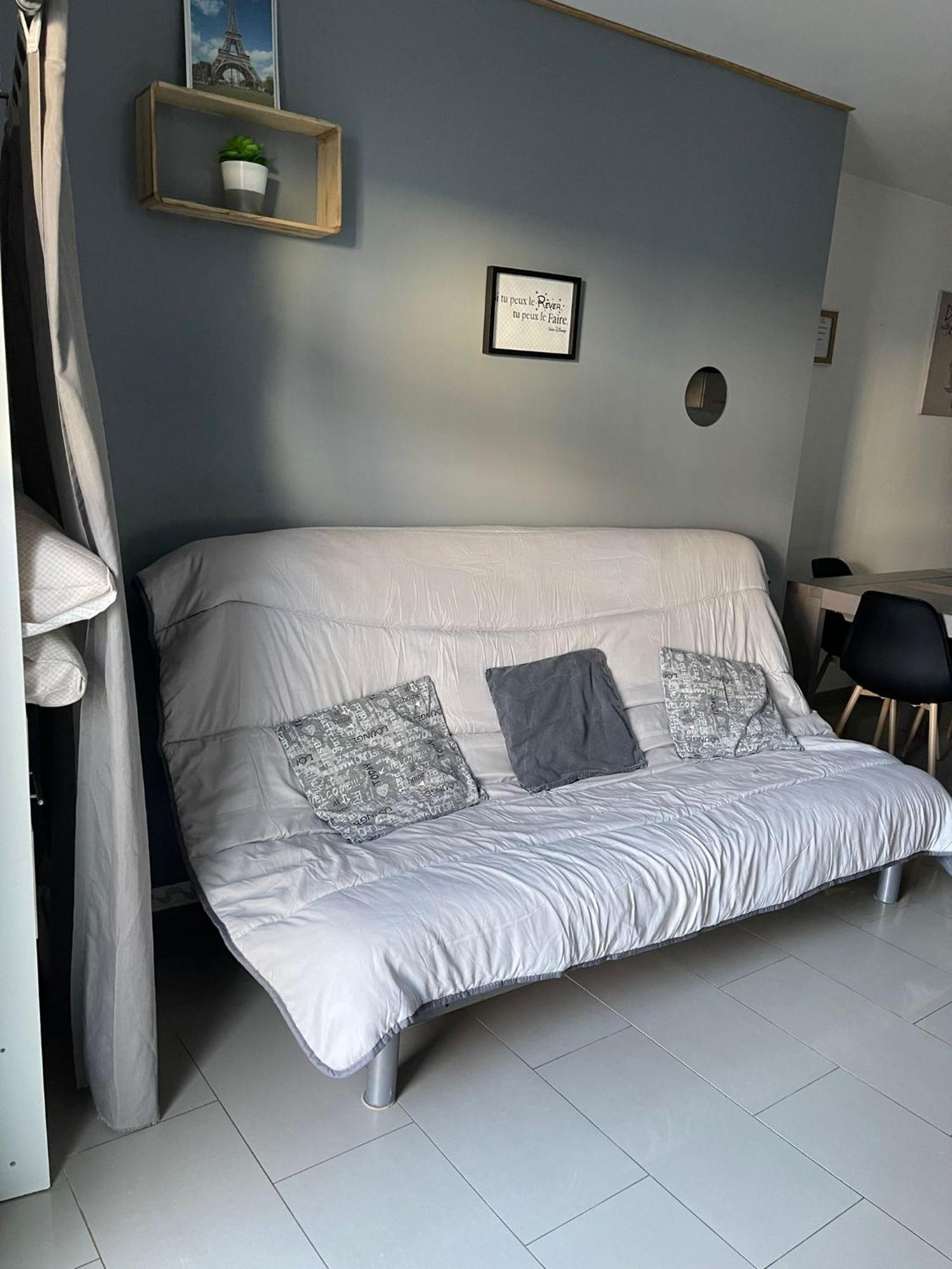 Appartement Villiers Sur Morin Proche De Disneyland エクステリア 写真